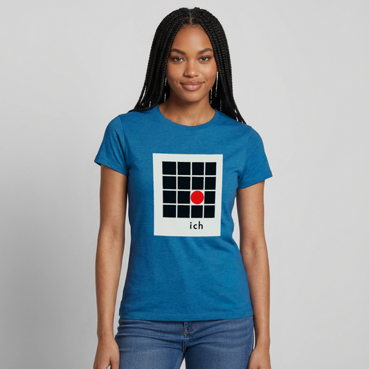 Ich bin die Ausnahme. Motiv-T-Shirt für Frauen, Farbe Antikblaues Saphir meliert, Model