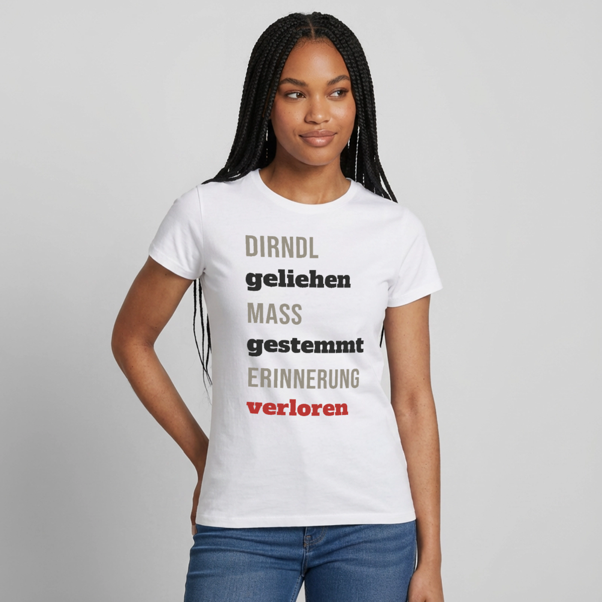 "Dirndl geliehen, Maß gestemmt, Erinnerung verloren" Motiv-T-Shirt für Frauen, Farbe Weiß
