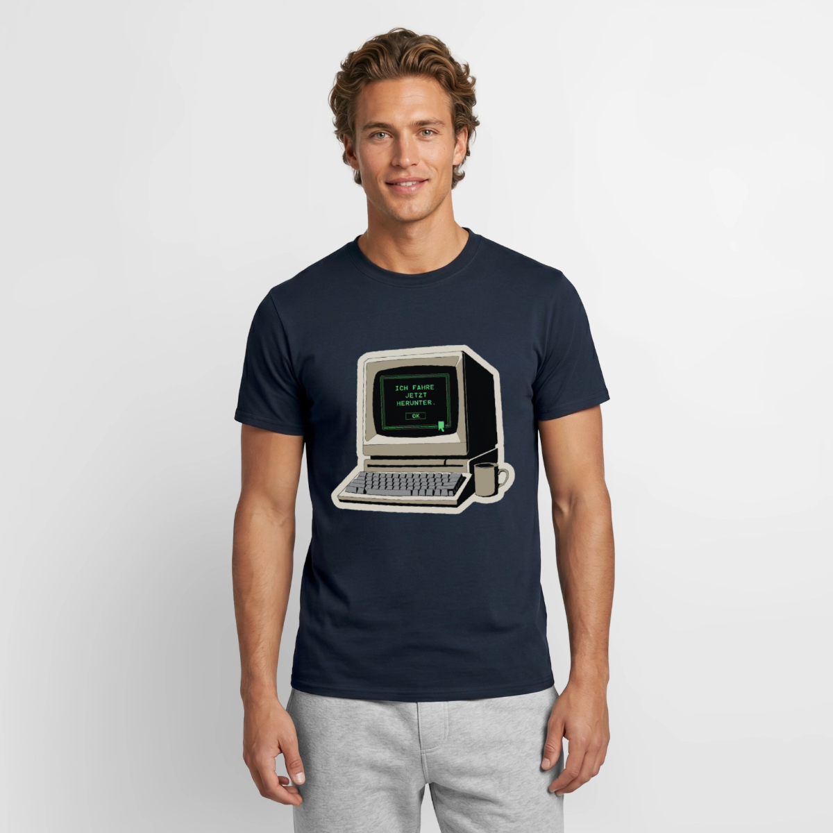 Ich fahre jetzt herunter. Motiv-T-Shirt für Männer, Farbe Navy, Model