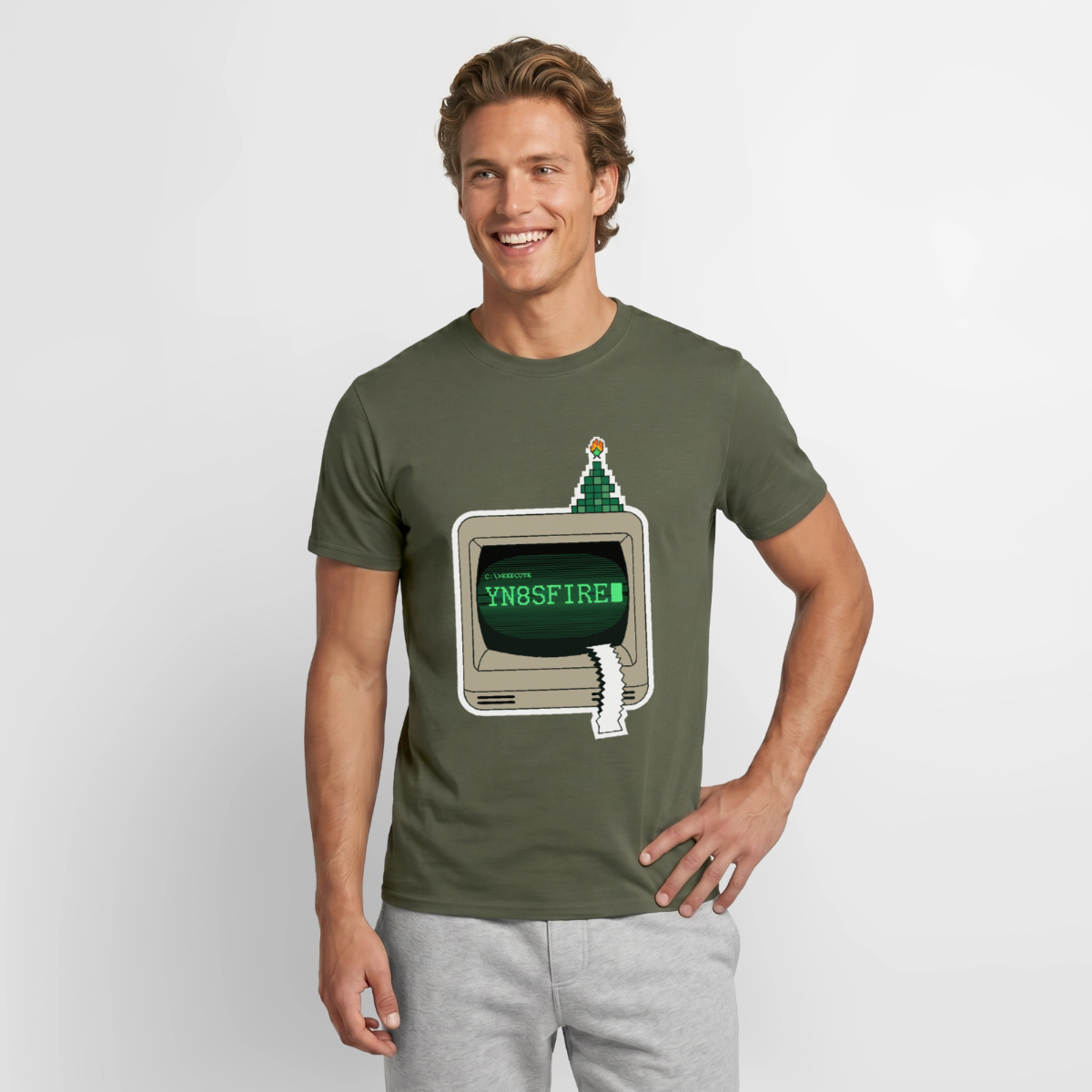 YN8SFIRE Motiv-T-Shirt für Männer, Farbe Militärgrün, Model