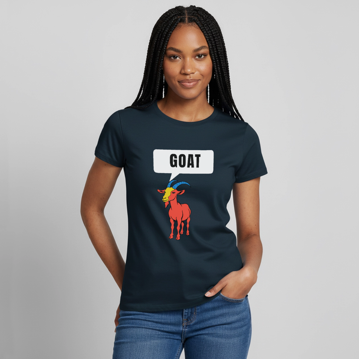 GOAT. Schild-Motiv Motiv-T-Shirt für Frauen, Farbe Navy, Model