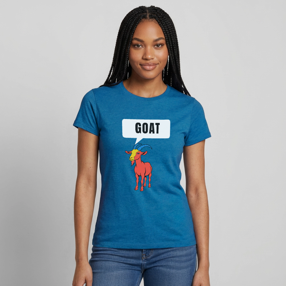 GOAT. Schild-Motiv Motiv-T-Shirt für Frauen, Farbe Antikblaues Saphir meliert, Model