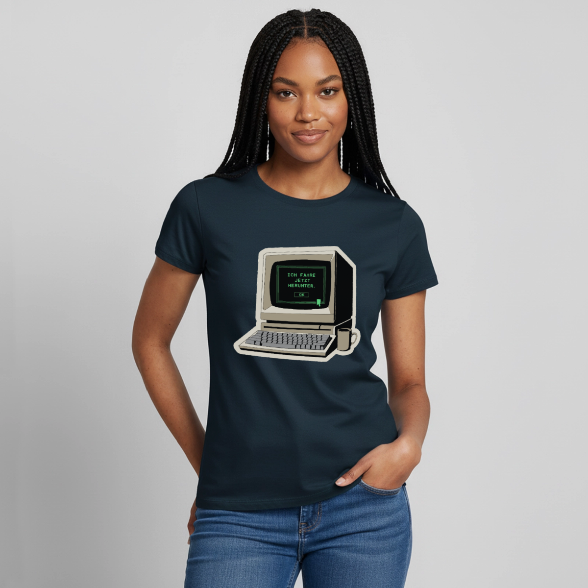 Ich fahre jetzt herunter. Motiv-T-Shirt für Frauen, Farbe Navy, Model