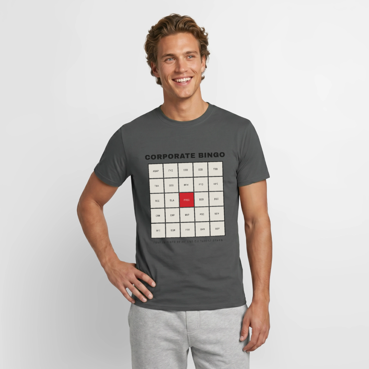 Corporate Bingo. Fünf in einer Reihe. Motiv-T-Shirt für Männer, Farbe Anthrazit, Model