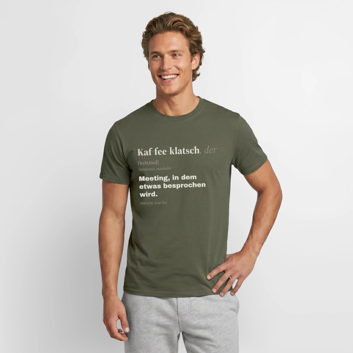 "Kaffeeklatsch, der: Meeting, in dem etwas besprochen wird." Motiv-T-Shirt für Männer, Farbe Militärgrün