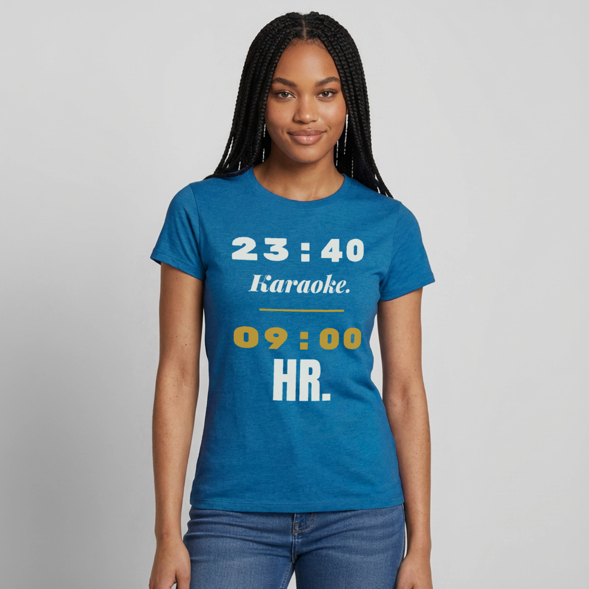 "23:40 Karaoke. 09:00 HR." Motiv-T-Shirt für Frauen, Farbe Antikblaues Saphir meliert