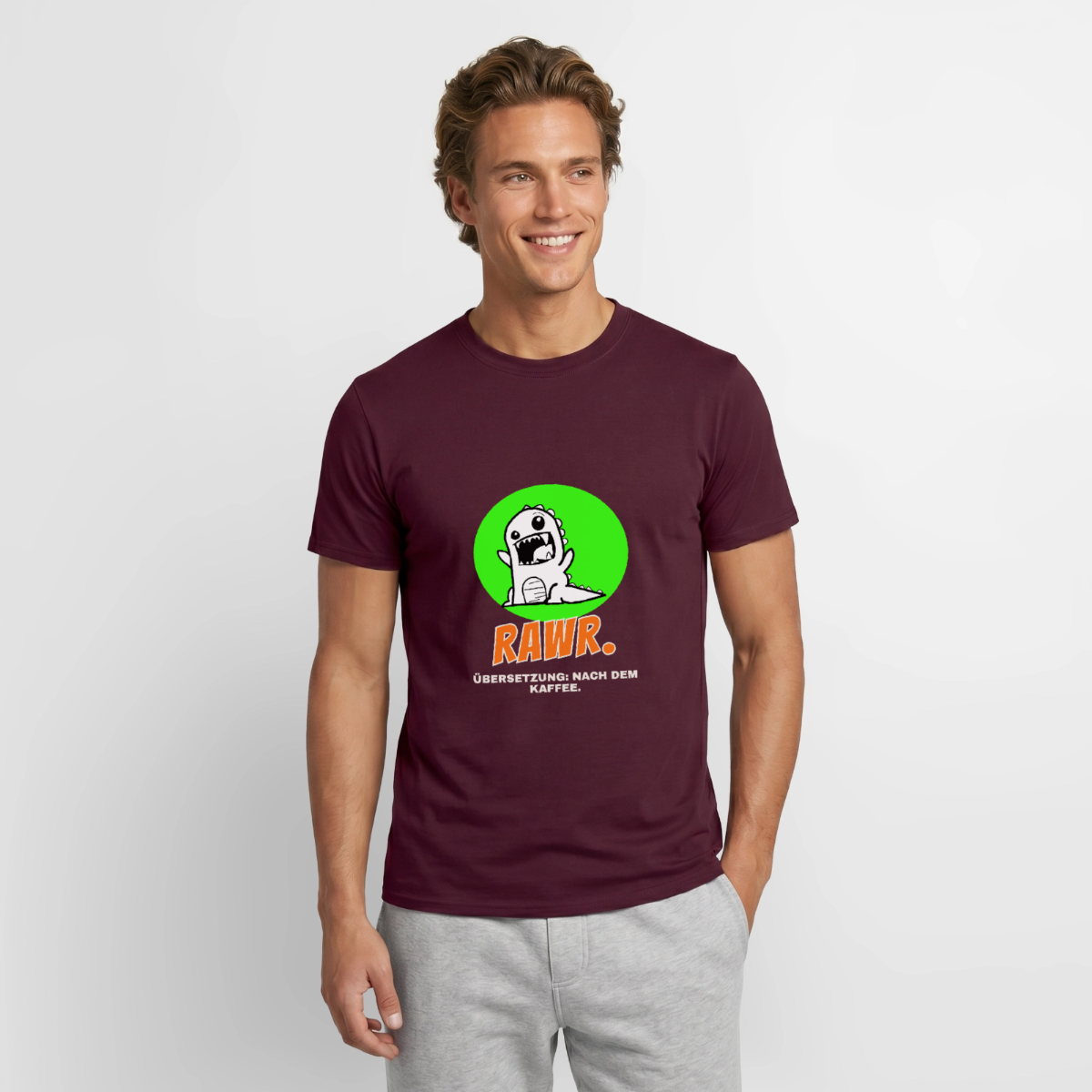 "Rawr. Übersetzung: nach dem Kaffee. Sticker-Motiv" Motiv-T-Shirt für Männer, Farbe Ziegelrot