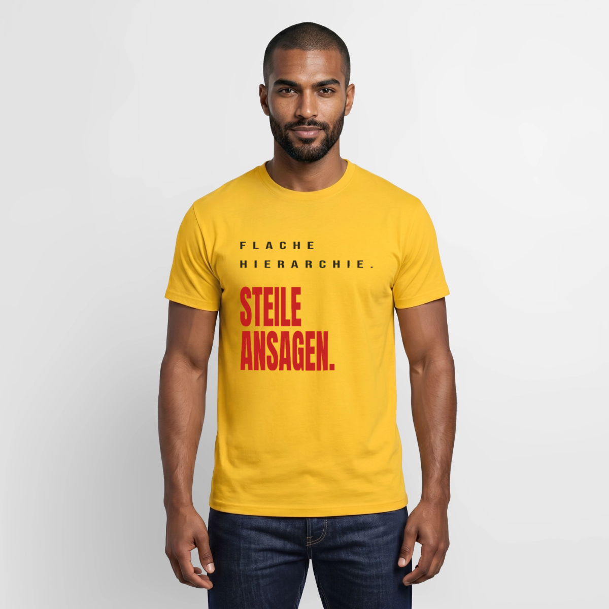 "Flache Hierarchie. Steile Ansagen." Motiv-T-Shirt für Männer, Farbe Gelb