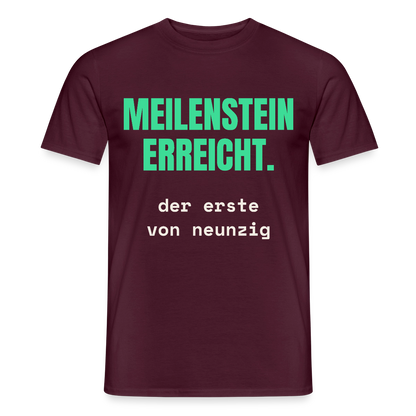 Meilenstein erreicht. Der erste von neunzig. Motiv-T-Shirt für Männer, Farbe Ziegelrot