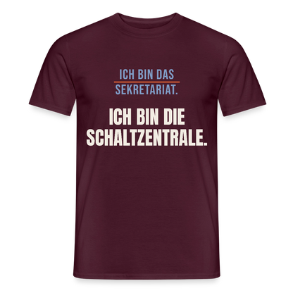 Ich bin das Sekretariat. Ich bin die Schaltzentrale. Motiv-T-Shirt für Männer, Farbe Ziegelrot