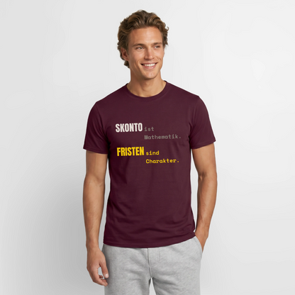 "Skonto ist Mathematik. Fristen sind Charakter." Motiv-T-Shirt für Männer, Farbe Ziegelrot