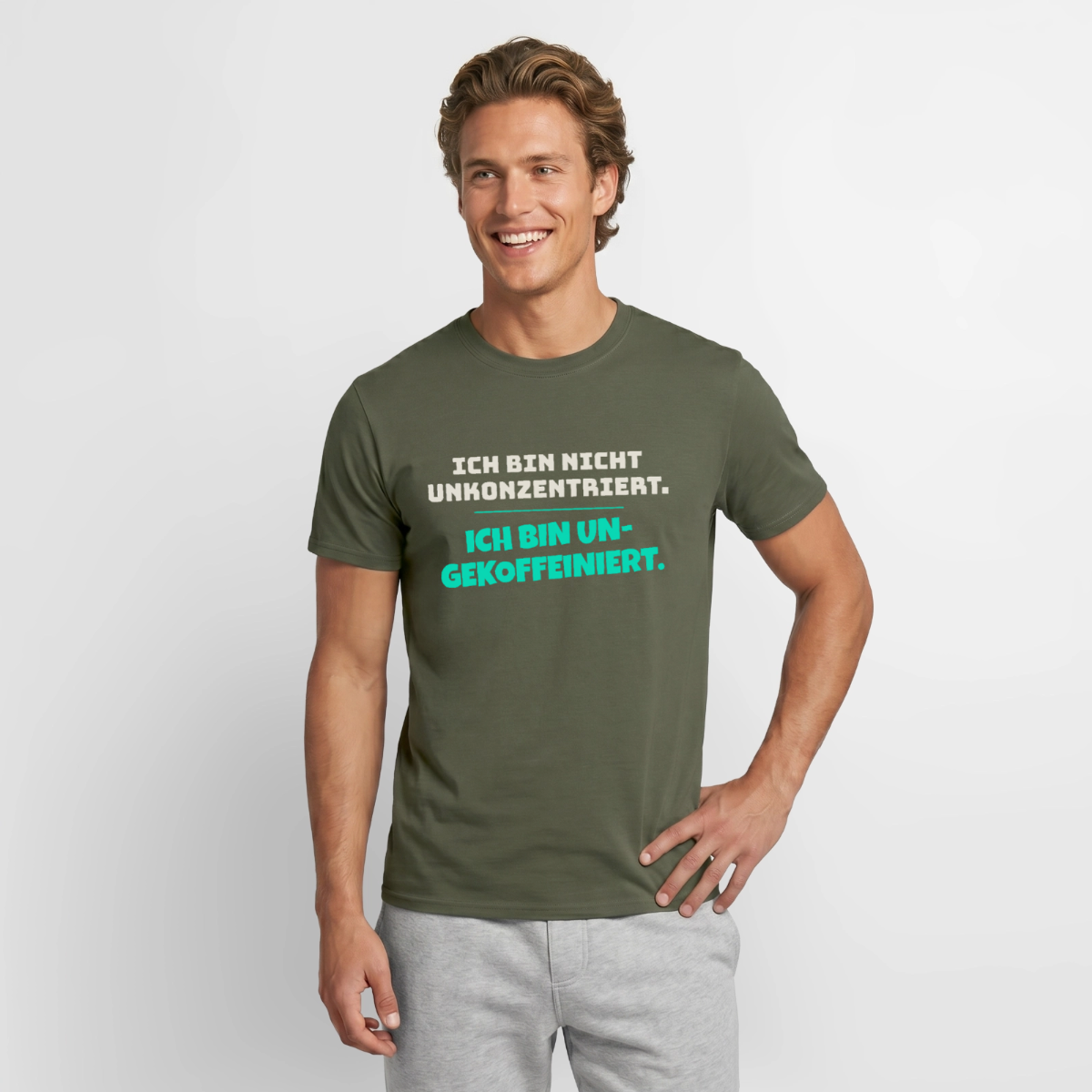 "Ich bin nicht unkonzentriert. Ich bin ungekoffeiniert." Motiv-T-Shirt für Männer, Farbe Militärgrün