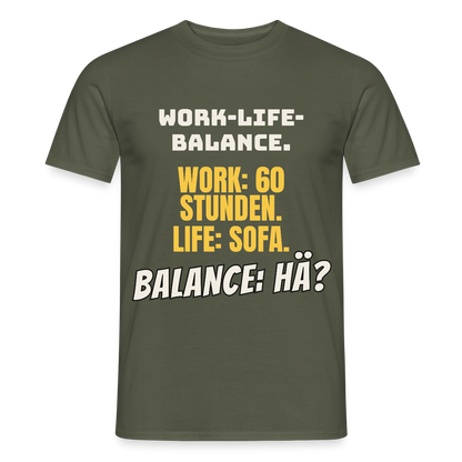 Balance: hä? Motiv-T-Shirt für Männer, Farbe Militärgrün