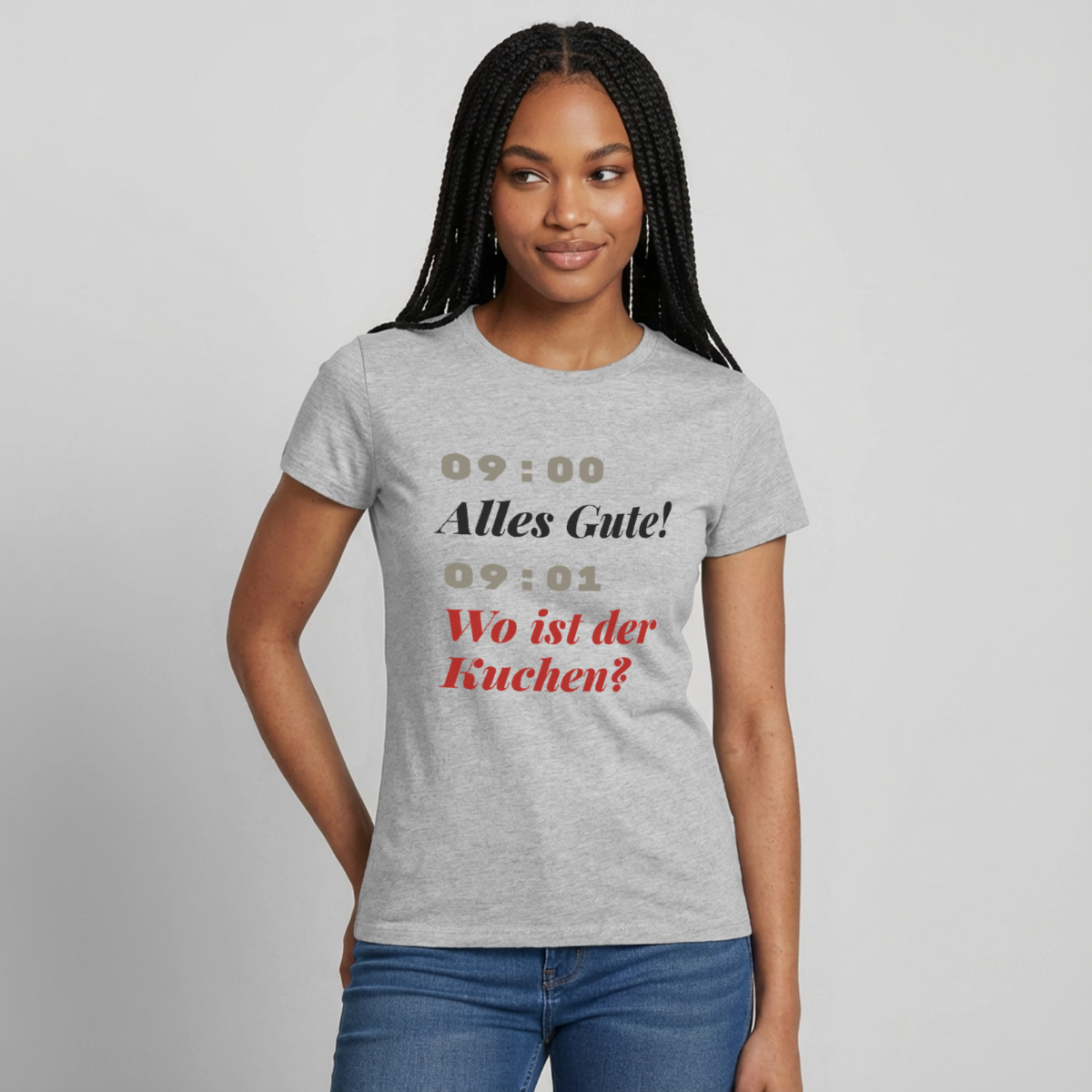 "09:00 Alles Gute! 09:01 Wo ist der Kuchen?" Motiv-T-Shirt für Frauen, Farbe Grau meliert