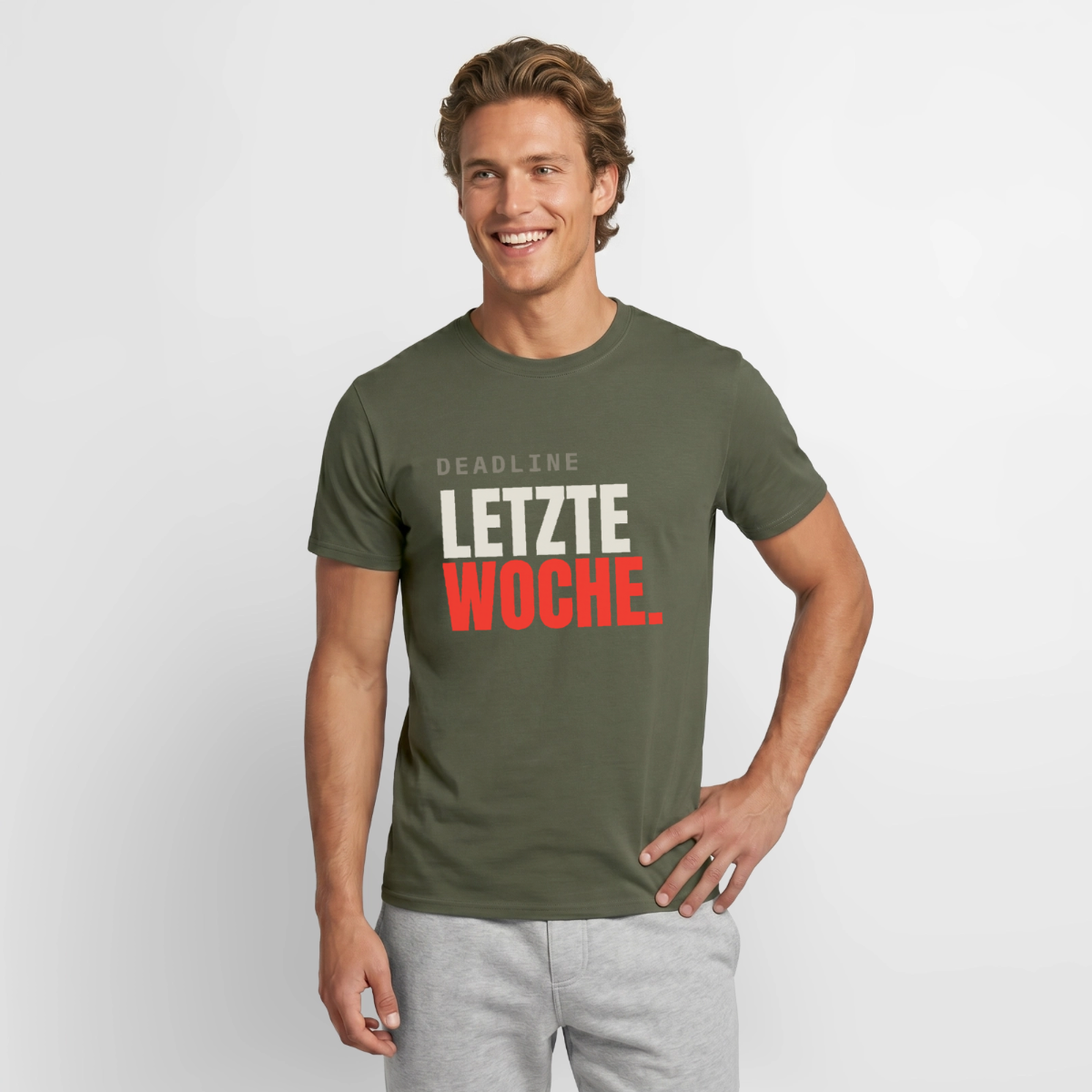 "Deadline: letzte Woche." Motiv-T-Shirt für Männer, Farbe Militärgrün