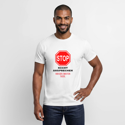 "Nicht ansprechen vor der zweiten Tasse." Motiv-T-Shirt für Männer, Farbe Weiß