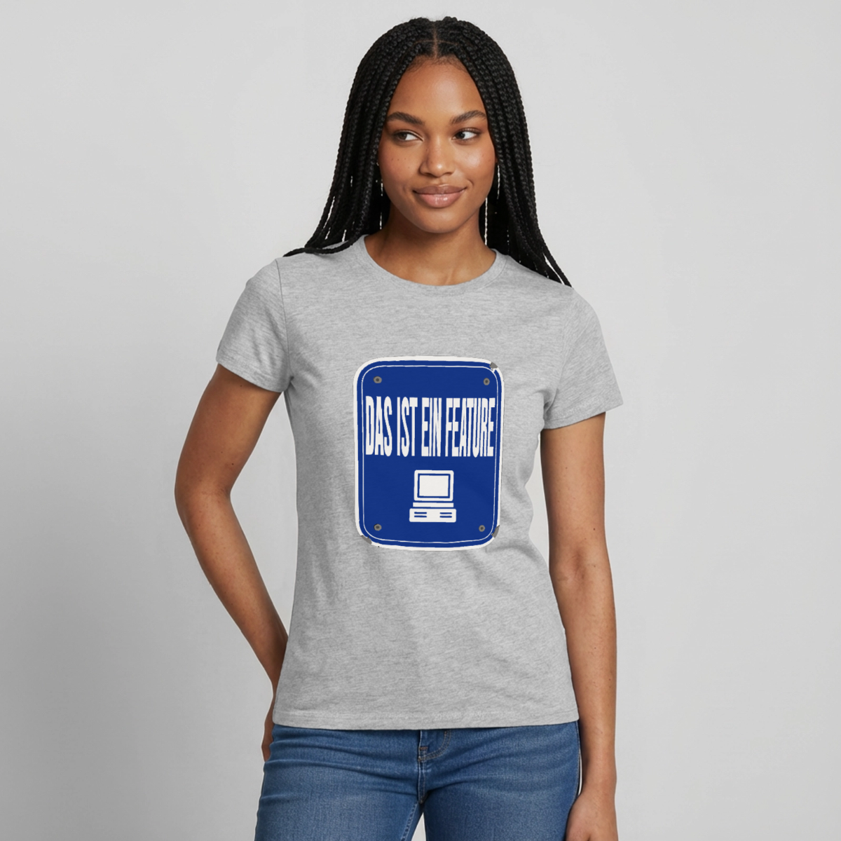 Das ist ein Feature. Emailschild-Motiv Motiv-T-Shirt für Frauen, Farbe Grau meliert, Model