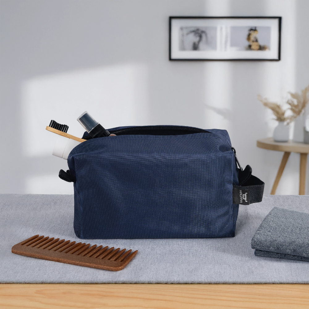 Recycelte Kulturtasche - personalisierbar - Navy