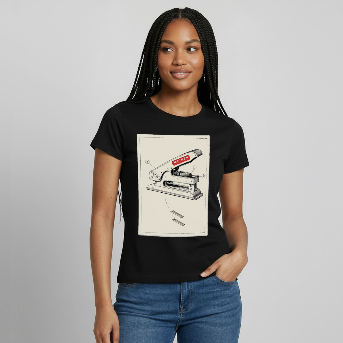 Meiner. Der Tacker kommt mit. Motiv-T-Shirt für Frauen, Farbe Schwarz, Model