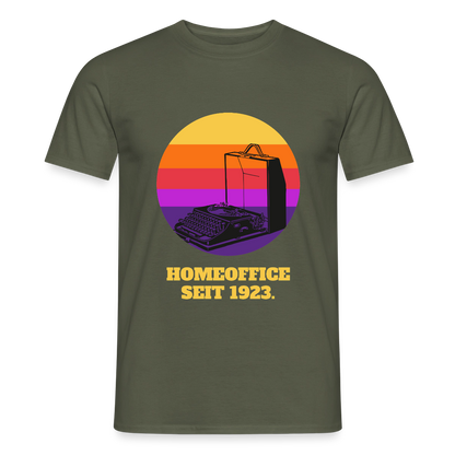 Homeoffice seit 1923 Motiv-T-Shirt für Männer, Farbe Militärgrün