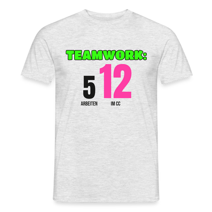 "Teamwork: 5 arbeiten, 12 im CC" Motiv-T-Shirt für Männer, Farbe Grau meliert