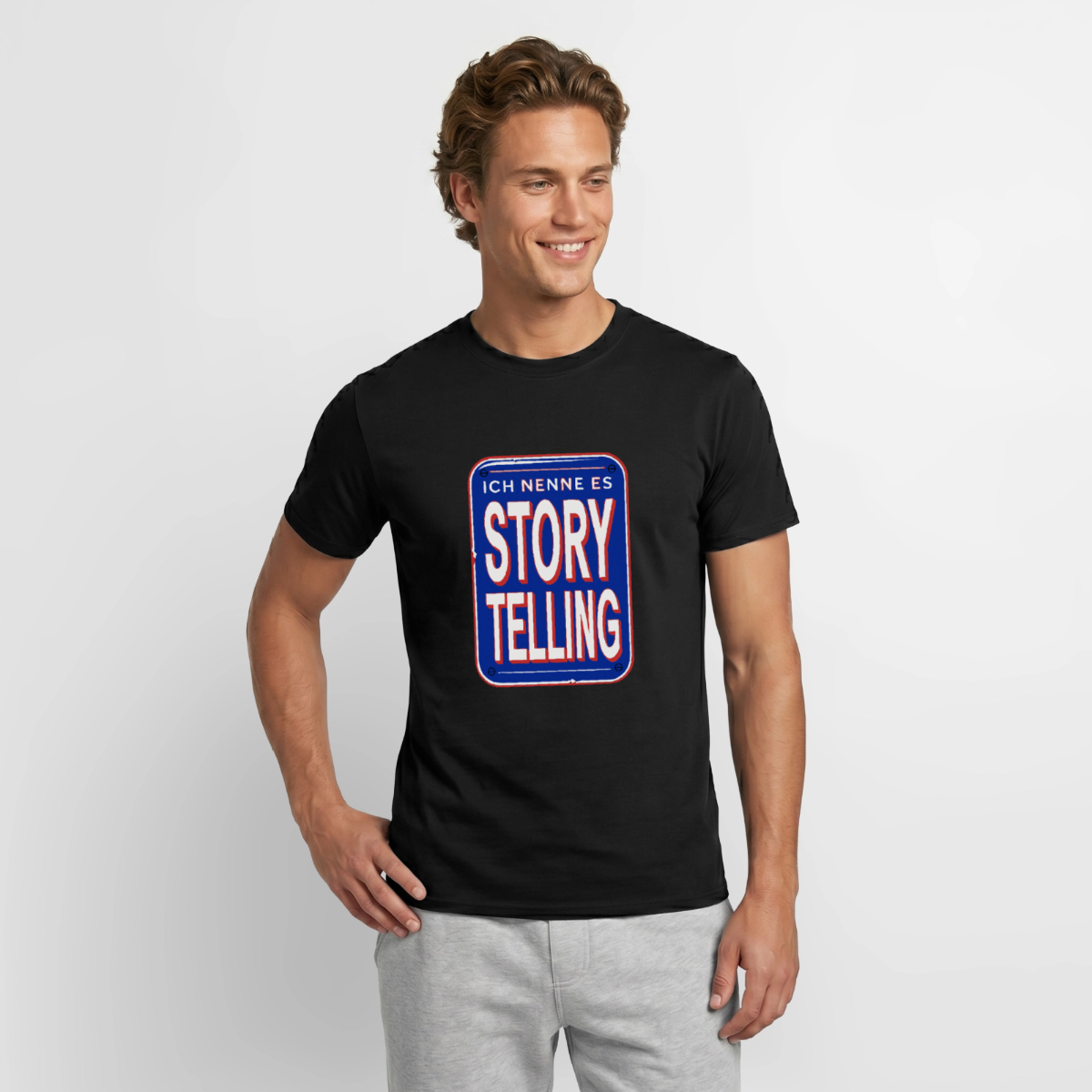 Ich nenne es Storytelling. Motiv-T-Shirt für Männer, Farbe Schwarz, Model
