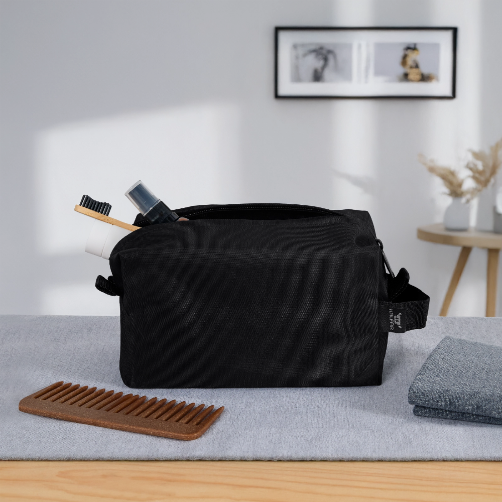 Recycelte Kulturtasche - personalisierbar - Schwarz