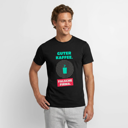 "Guter Kaffee. Falsche Firma." Motiv-T-Shirt für Männer, Farbe Schwarz