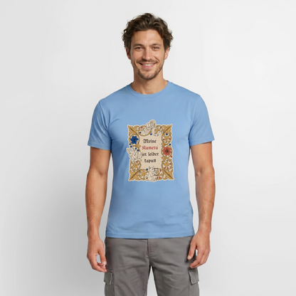 Meine Kamera ist leider kaputt. Buchmalerei-Motiv Motiv-T-Shirt für Männer, Farbe Carolina Blue, Model
