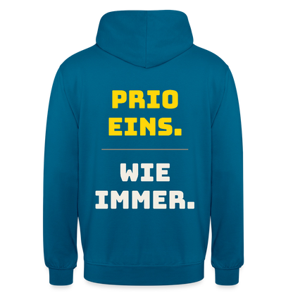 "Prio eins. Wie immer." Motiv-Hoodie unisex, Farbe Tiefseeblau