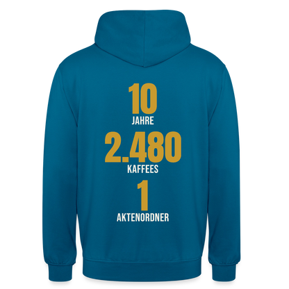 "10 Jahre, 2.480 Kaffees, 1 Aktenordner" Motiv-Hoodie unisex, Farbe Tiefseeblau