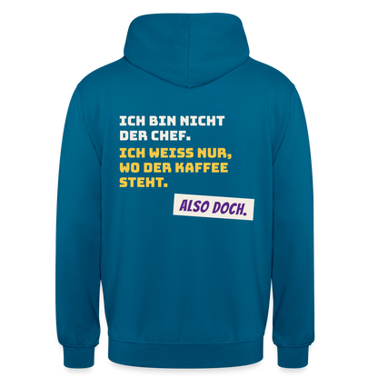 "Ich bin nicht der Chef. Ich weiß nur, wo der Kaffee steht." Motiv-Hoodie unisex, Farbe Tiefseeblau
