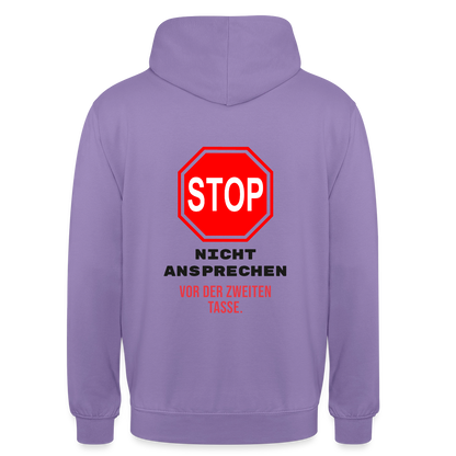"Nicht ansprechen vor der zweiten Tasse." Motiv-Hoodie unisex, Farbe Lavendel