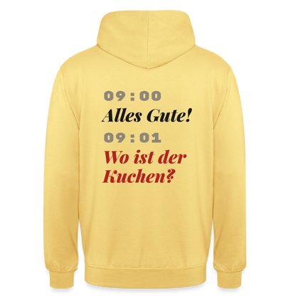 "09:00 Alles Gute! 09:01 Wo ist der Kuchen?" Motiv-Hoodie unisex, Farbe Zitronengelb