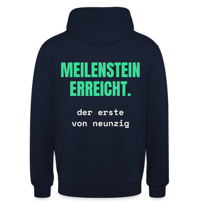 Meilenstein erreicht. Der erste von neunzig. Motiv-Hoodie unisex, Farbe Navy