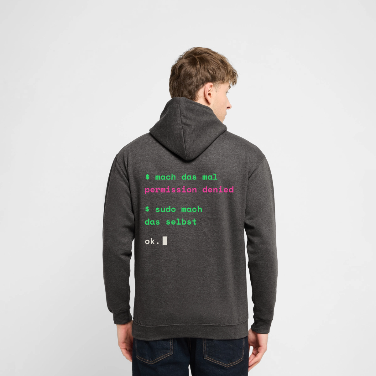 "Mach das mal. Permission denied. Sudo mach das selbst." Motiv-Hoodie unisex, Farbe Anthrazit, Model