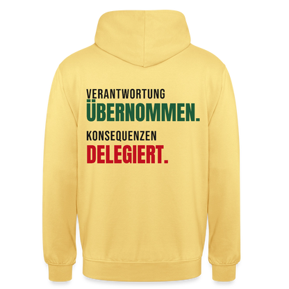 Verantwortung übernommen. Konsequenzen delegiert. Motiv-Hoodie unisex, Farbe Zitronengelb